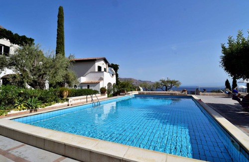 Mazzaro Apartment | 60 m² Apartment ∙ 2 bedrooms ∙ 5 guests