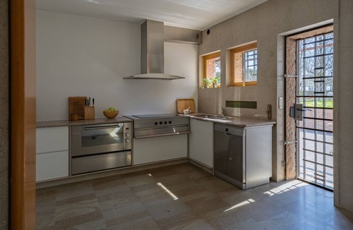 Abano Terme Villa | A villa designed by Tobia Scarpa, surrounded by nature.