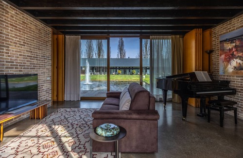 Abano Terme Villa | A villa designed by Tobia Scarpa, surrounded by nature.