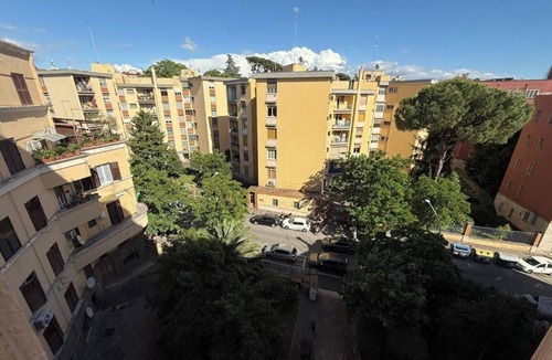 Ostiense Apartment | A Window on Garbatella