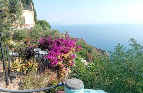 Oliveri Apartment | Accogliente Mansarda Vista Mare