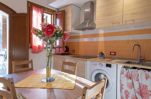 Baratti House | Accommodation Pendolino
