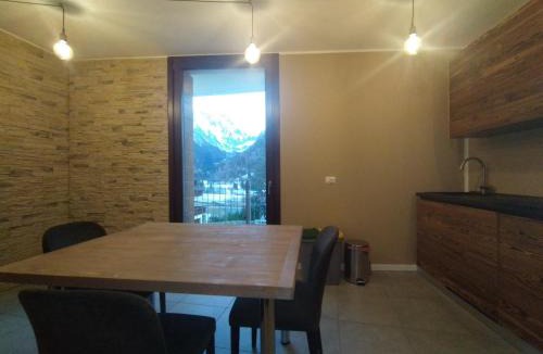 Temu Apartment | Adamello Peak ONE Apartment