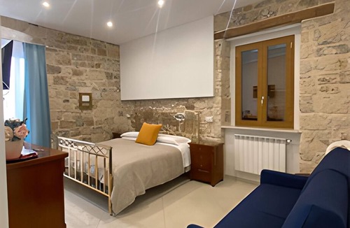 Old Town House | AFFITTACAMERE DIMORA DEL CARMINE
