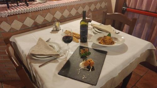 Voghenza House | Agriturismo Alla Strozza
