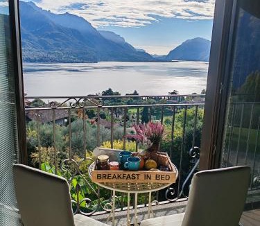 Visgnola Apartment | ALBA e TRAMONTO Appartamenti vista lago