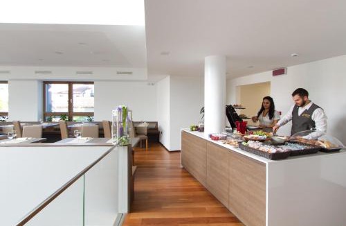 Tarcento Hotel | Albergo Al Tarcentino