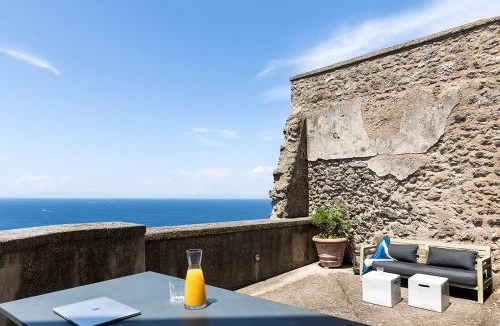 Ischia Ponte Hotel | Albergo Il Monastero