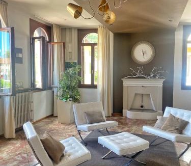 Maniago Hotel | Albergo Leon D'Oro