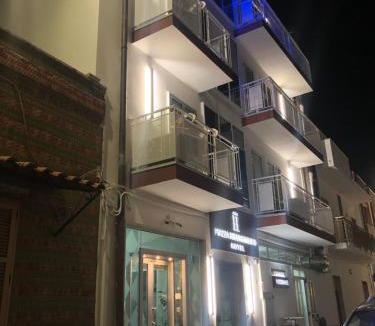 Porto Cesareo Hotel | Albergo Piazza Risorgimento