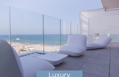 Misano Adriatico Hotel | Alexandra BB & Brunch - Beach Front - Healthy XXL Breakfast & Brunch until 12 30