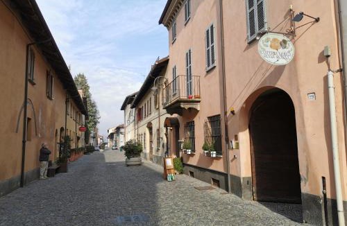 Cherasco House | All'Imperatore