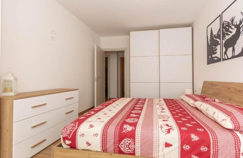 Cencenighe Agordino Apartment | Alpine Haven