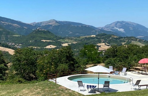 Serra Sant'Abbondio Bed & Breakfast | Alta Quiete