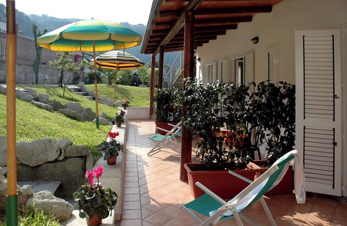 Succhivo Apartment | Apartment '102 Monolocale Vista Giardino' with Private Terrace, Wi-Fi and Air Conditioning