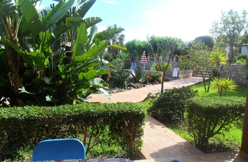 Santa Maria Apartment | Apartment 'Agriturismo Heaven Trilocale 2' with Mountain View, Shared Pool and Wi-Fi