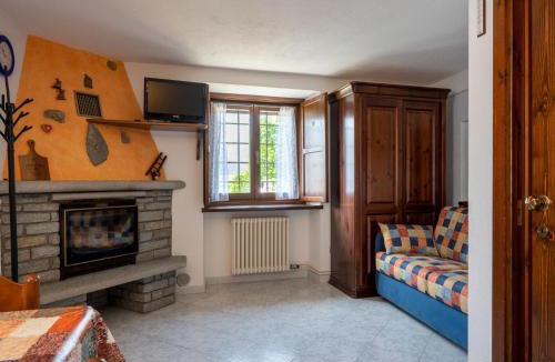 Sarre Apartment | Apartment Caillod 12 by Interhome
