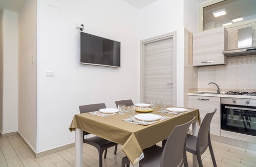 Borgo-Sanzio Apartment | Apartment "Davulia Comfort" with Balcony & Wi-Fi