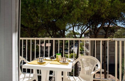 Eraclea Mare House | Apartment facing pine forest pool 3 max 4 people - with pool wi-fi
