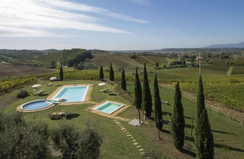Stabbia Apartment | Apartment Geranio in Cerreto Guidi - 4 persons, 2 bedrooms