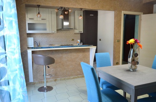 Rometta Marea Apartment | Apartment Glam House Monet Rometta Marea