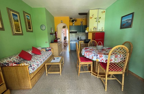 Procchio Apartment | APARTMENT GONGOLO