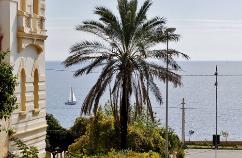 Santa Cesarea Terme Apartment | Apartment in old Building