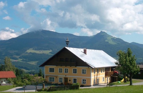 Wegscheid Apartment | Apartment on the ground floor short stay - Ferienwohnung Angerlgut