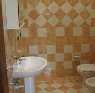 Locri Apartment | Apartment Wohnung Eutimo mit Waschmaschine und Geschirrspüler by Interhome