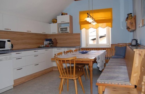 Mauterndorf Apartment | App. "Schlossblick"/2 bedrooms/bath, WC - Primoschitz, Haus