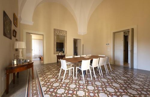 Cannole Apartment | Appartamento Bubble Palazzo Villani Lubelli