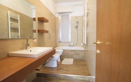 Quartiere Mazzini Apartment | Appartamento con due stanze in via Oglio