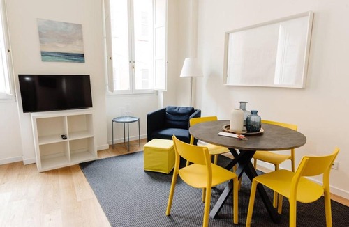 Centro Storico Sud Apartment | Appartamento Palestro - J14 Collection