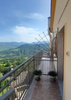 Anzi House | Appartamento x 4 con Splendida vista sul Borgo e sui Monti