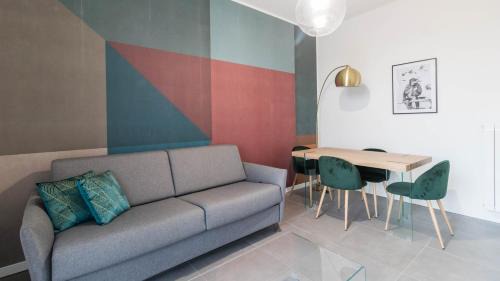 Rottole House | APT24 - MODERN APARTMENT with BALCONY