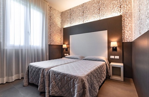 Ravenna Hotel | Astoria