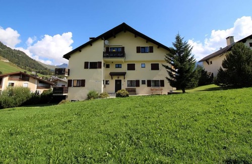 Celerina-Schlarigna Apartment | Attractive, quiet location on the outskirts of Celerina.