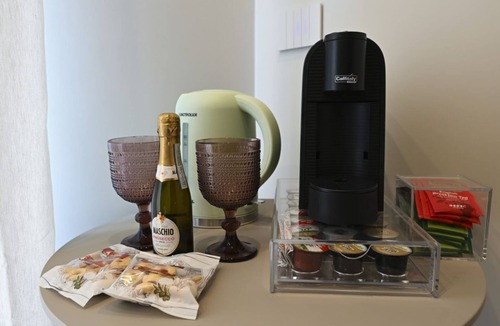 Municipio 3 Apartment | AURA Room- Aurisea Luxury Stays