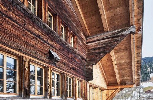Feutersoey Ski Chalet | Authentic, comfortable chalet near Gstaad with breathtaking views