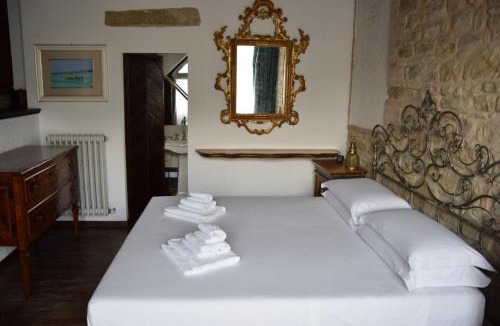 Camporotondo di Fiastrone House | Azzurro di Vallepietra