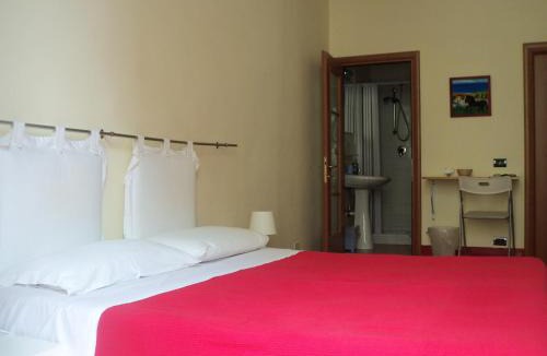 Santa Lucia Bed & Breakfast | B&B CARAVAGGIO basic rooms near Ortigia