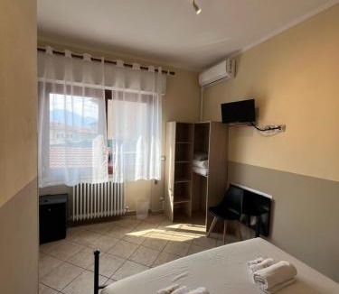 Ossuccio House | B&B Garzola