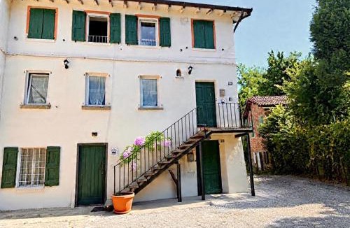 Sassuolo House | B&B Il GLICINE - Uso Cucina e Parcheggio Privato