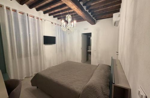 Chiusdino Apartment | b&b K2R