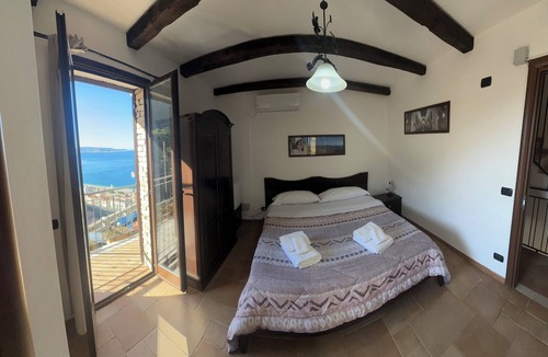 Scilla Bed & Breakfast | B&B La Bastia