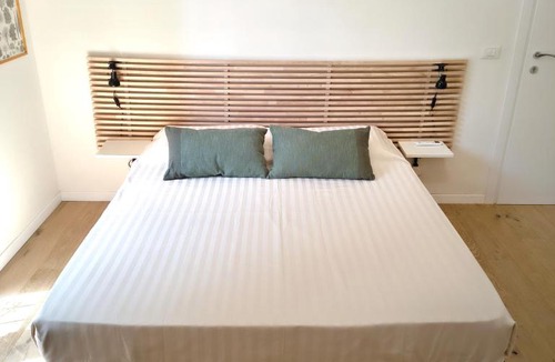 San Faustino-Madonnina-Quattroville Bed & Breakfast | B&B La stanza del sole