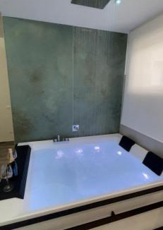 Municipio 4 Bed & Breakfast | B&B MIRAGE
