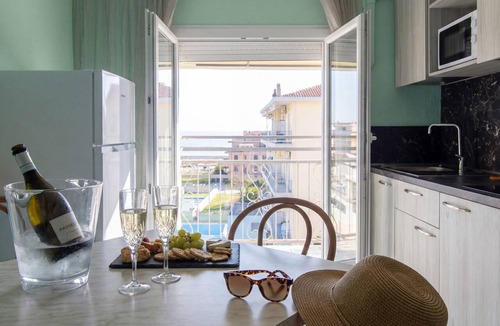 Lido di Savio Hotel | Bahamas Residence