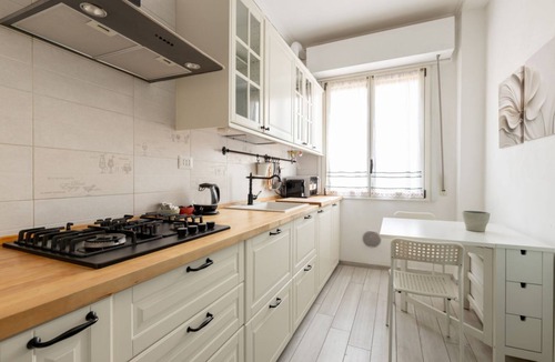 Greco Apartment | BDC - Milan Central Studio with parking!