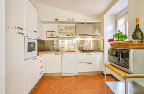 Moneglia House | Beach front home in Moneglia with WiFi